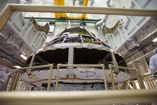Artemis 1 Crew Module and Service Module Stacking