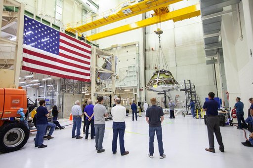 Artemis 1 Crew Module and Service Module Stacking