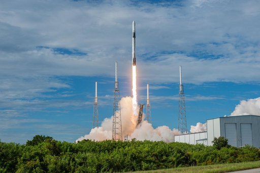 SpaceX CRS-18 Liftoff