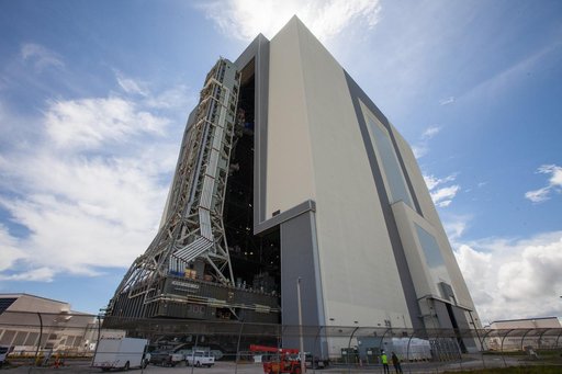 Mobile Launcher Heads to VAB in Advance of Hurricane Dorian