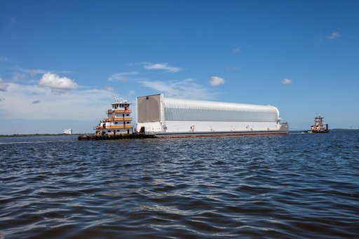 SLS Core Stage Pathfinder Barge Approaches KSC
