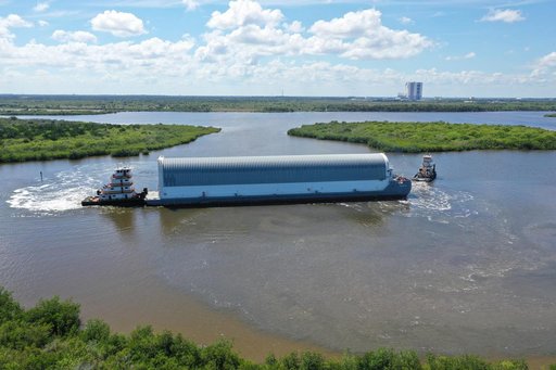 SLS Core Stage Pathfinder Barge Approaches KSC