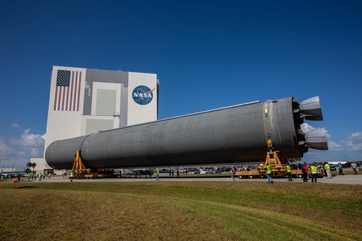 SLS Core Stage Pathfinder Move into VAB