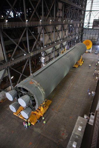 SLS Core Stage Pathfinder Training - Move to North End Scaffoldi