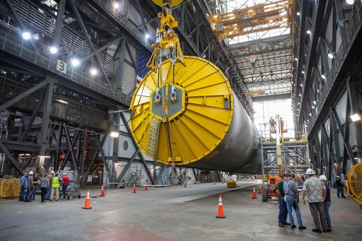 Core Stage Pathfinder Training Month - Lift into High Bay 3