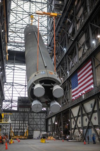 Core Stage Pathfinder Training Month - Lift into High Bay 3