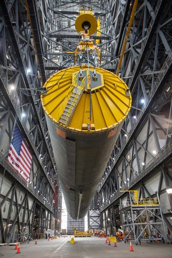 Core Stage Pathfinder Training Month - Lift into High Bay 3
