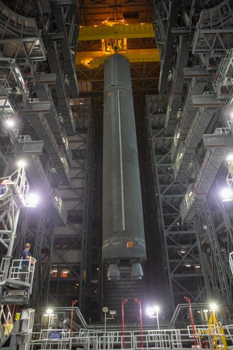 Core State Pathfinder Training Month - Lift into High Bay 3