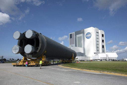 SLS Core Stage Pathfinder Move From VAB To Pegasus