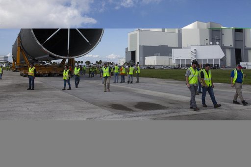 SLS Core Stage Pathfinder Move From VAB To Pegasus