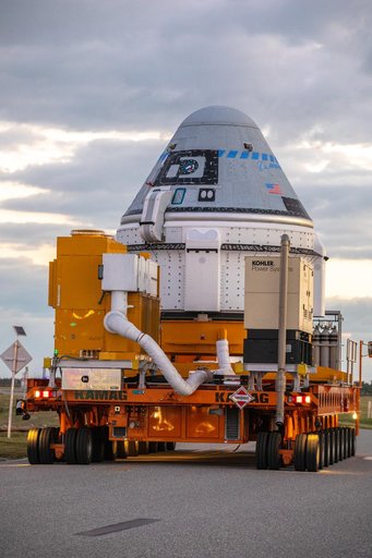 CCP Boeing CST-100 Starliner OFT Rollout - Transport to Pad 41