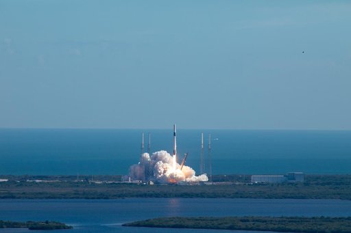 SpaceX CRS-19 Liftoff