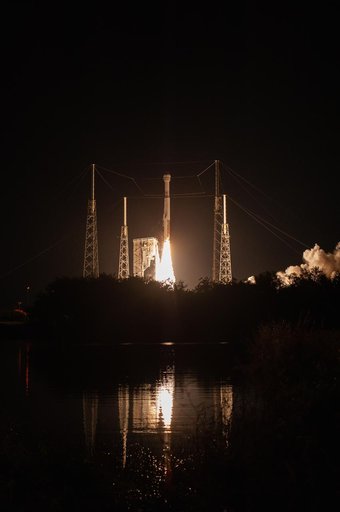 CCP Boeing OFT ULA Rocket Liftoff
