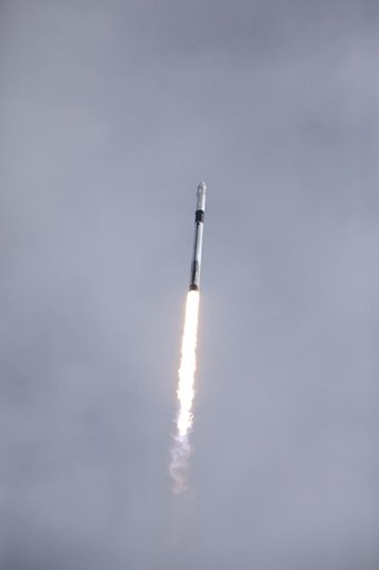 SpaceX In-Flight Abort Test - Launch, VAB