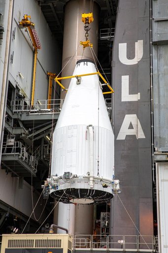 Solar Orbiter Spacecraft Lift and Mate