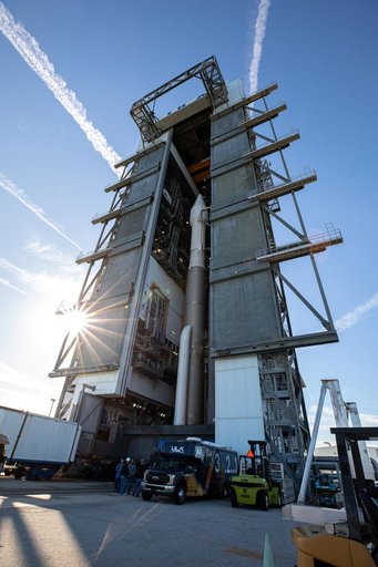 Solar Orbiter Rollout to Pad