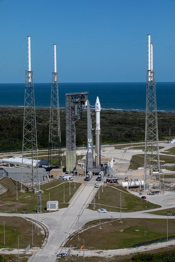 Solar Orbiter Rollout to Pad