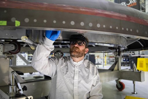 Augmented Reality Work on Orion CM Heatshield