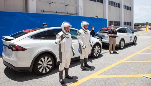 SpaceX Demo-2 Dry Dress Rehearsal - Astronaut Walk-Out