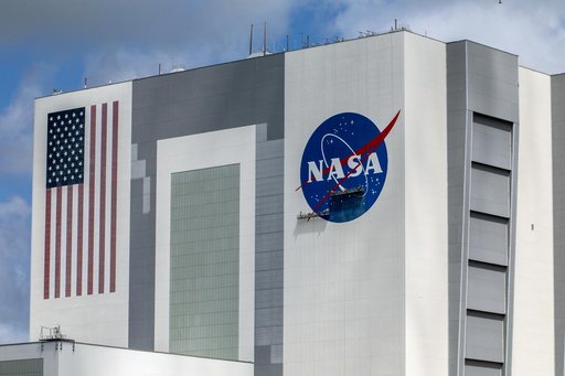 NASA Meatball Painting on VAB