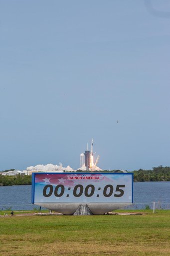 SpaceX Demo-2 Liftoff