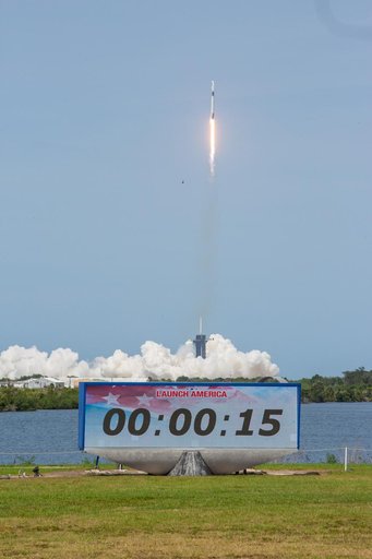 SpaceX Demo-2 Liftoff