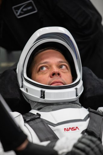 SpaceX Demo-2 Astronaut Suit-Up