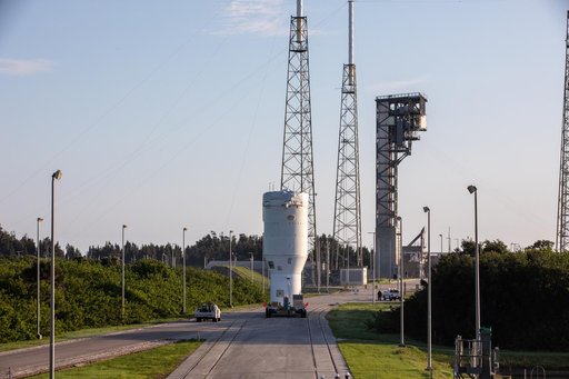 Mars 2020 Centaur Lift and Mate