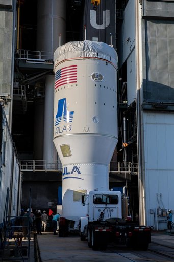 Mars 2020 Centaur Lift and Mate