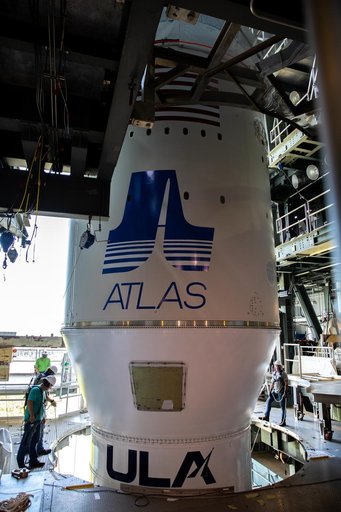 Mars 2020 Centaur Lift and Mate