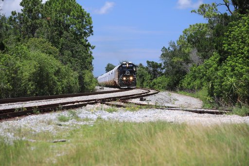 Artemis I Booster Train