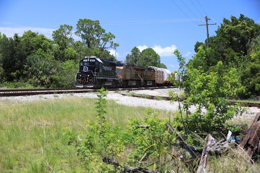 Artemis I Booster Train