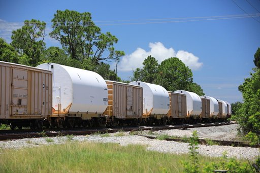 Artemis I Booster Train