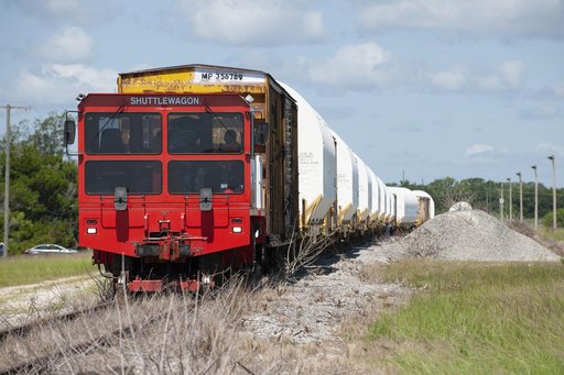 Artemis I Booster Segments Arrive at KSC