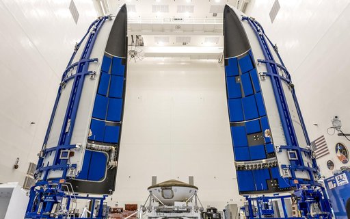 Mars 2020 Perseverance Encapsulation