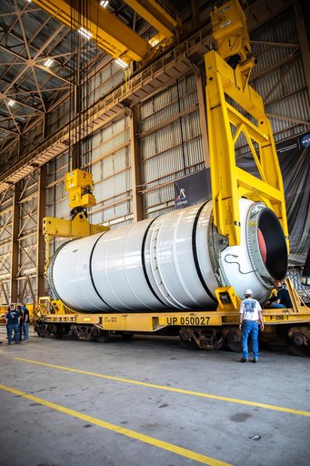 Artemis I Booster Segments Lift Operations