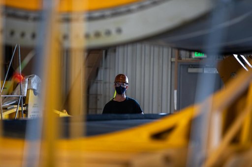 Artemis I Booster Segments Lift Operations