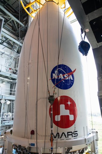 Mars 2020 Spacecraft Mate to Atlas V