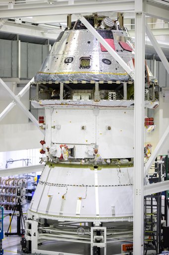 Orion Spacecraft Adapter (SA) Cone Install