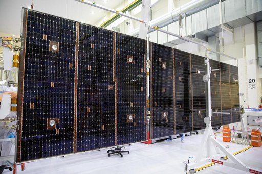 Artemis I Solar Array Wing