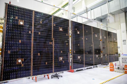 Artemis I Solar Array Wing