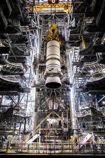 Artemis SLS Booster Stacking Practice on ML