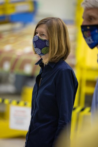 Kathy Lueders Visit to KSC