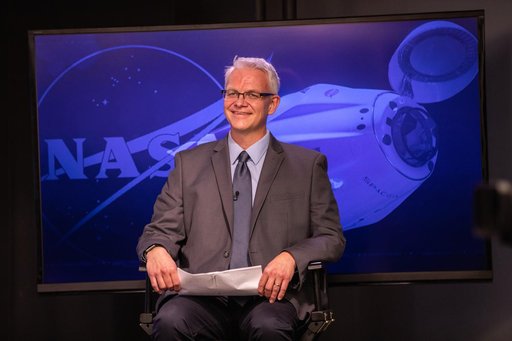 SpaceX Crew-1 Pre-Launch Briefing
