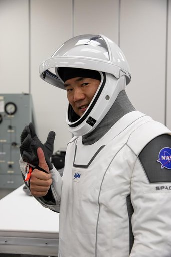 SpaceX Crew-1 Astronaut Suit-Up & Walkout