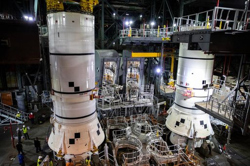 SLS Artemis I Aft Segment Stacking