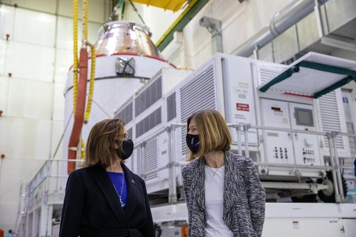 Artemis I Orion Lift to Transporter - Kathy Lueders Tour