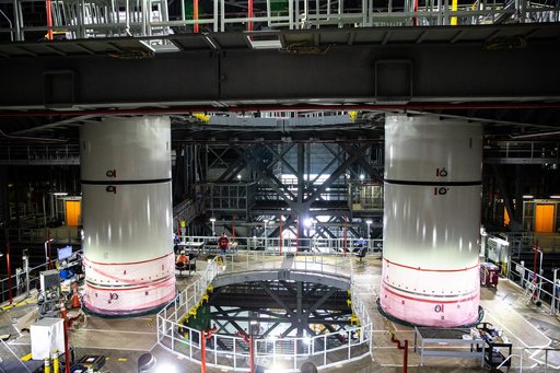 Artemis I RH Center Center Segment Stacking