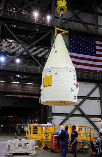 Artemis I RH Forward Assembly Lift and Mate