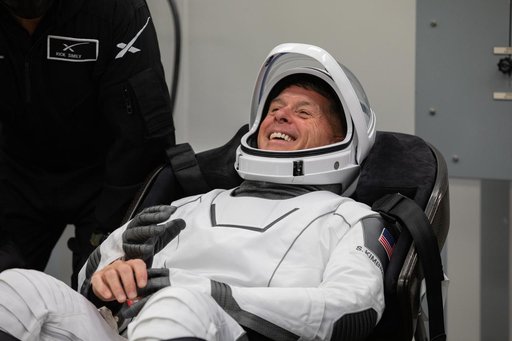SpaceX Crew-2 Astronaut Suit-Up